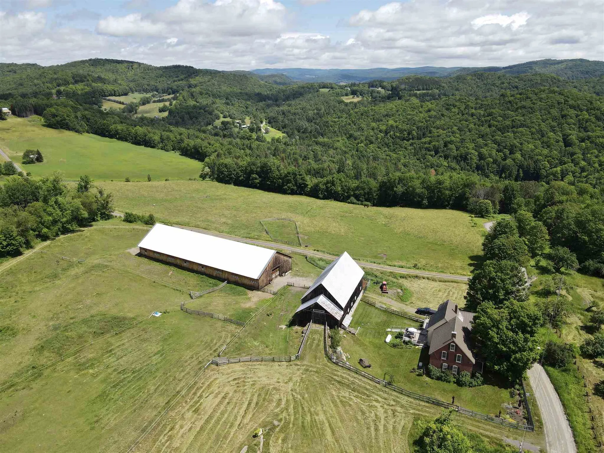 271 Whitney Hill Road Tunbridge VT 05077