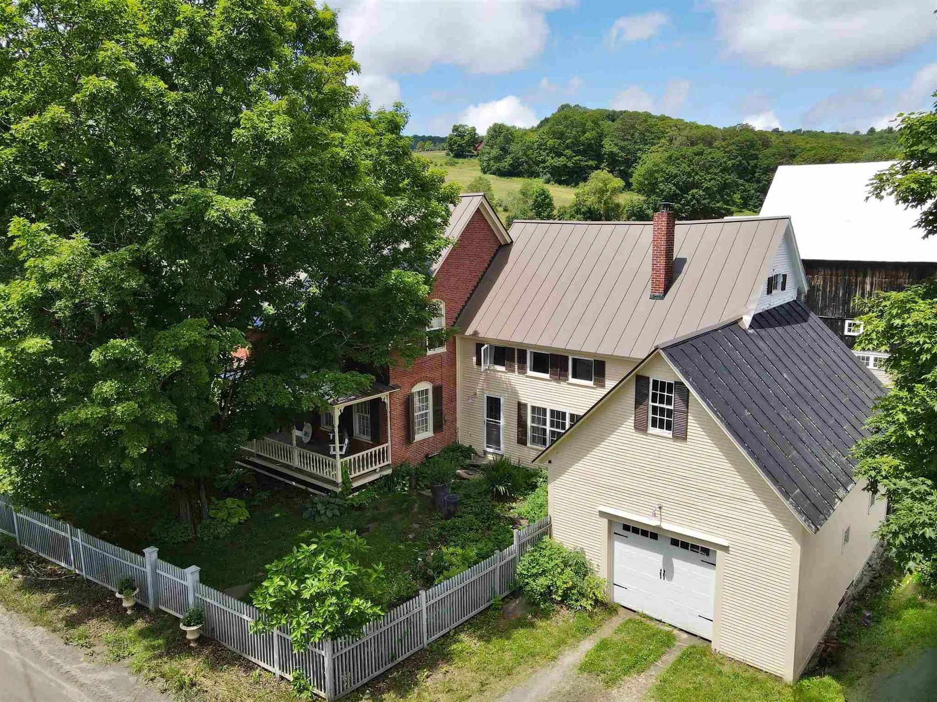 271 Whitney Hill Road Tunbridge VT 05077