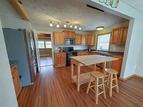89 Lane Road Holderness NH 03245