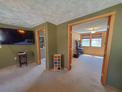 89 Lane Road Holderness NH 03245