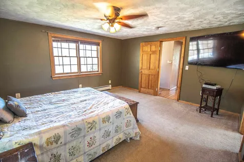 89 Lane Road Holderness NH 03245