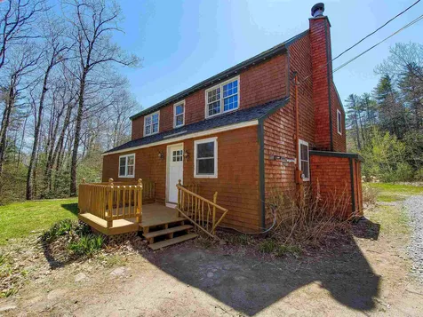 89 Lane Road Holderness NH 03245