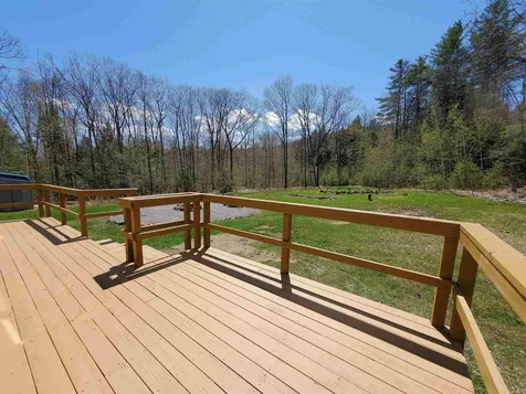 89 Lane Road Holderness NH 03245