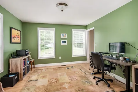 18 Elder Osborne Drive Lee NH 03861