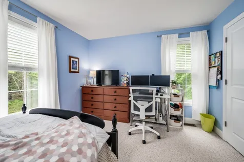 18 Elder Osborne Drive Lee NH 03861