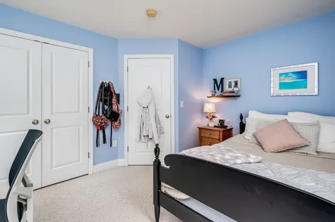 18 Elder Osborne Drive Lee NH 03861