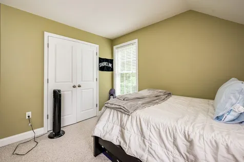18 Elder Osborne Drive Lee NH 03861