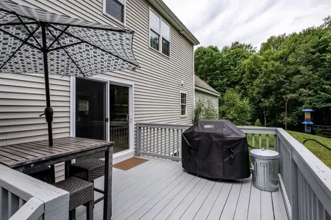 18 Elder Osborne Drive Lee NH 03861