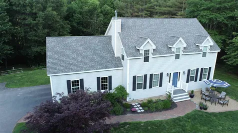 18 Elder Osborne Drive Lee NH 03861