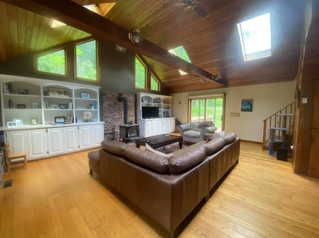 99 Simpson Brook Road Townshend VT 05353