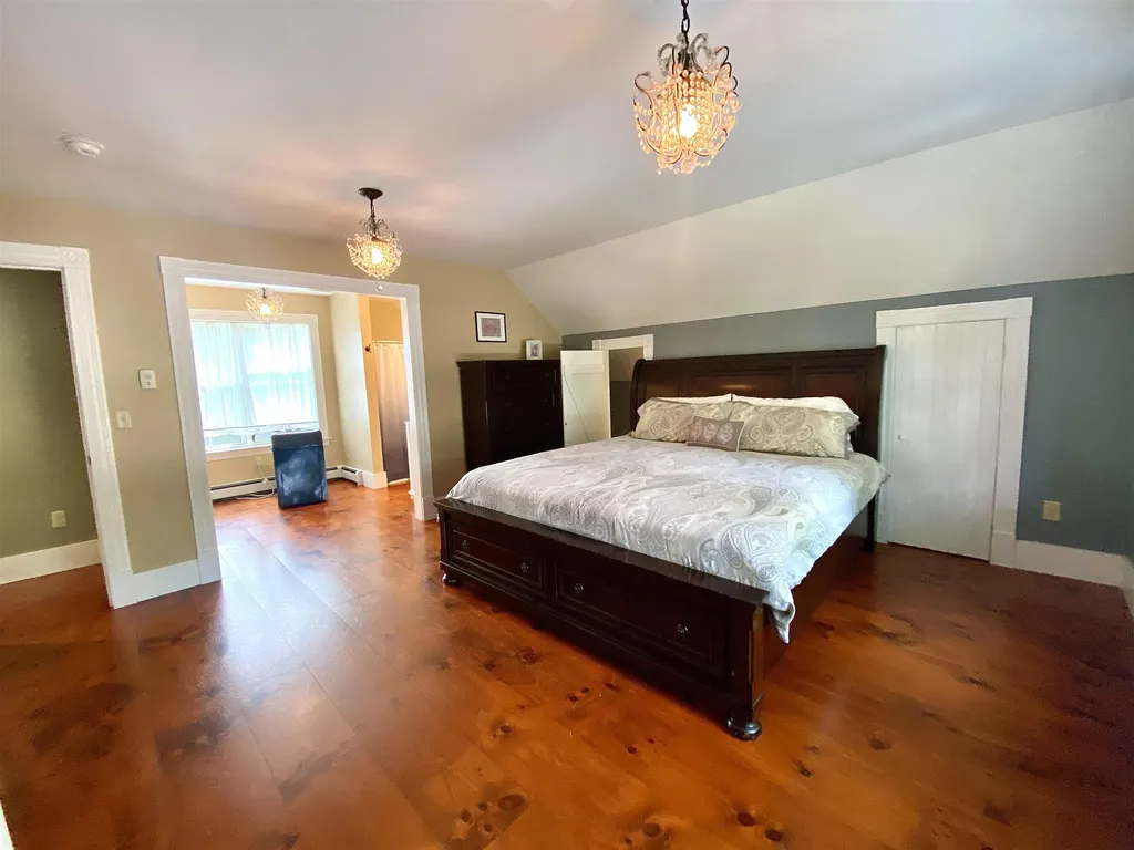 1261 Old North Main Street Laconia NH 03246