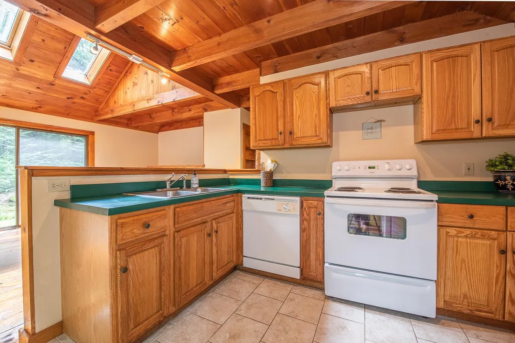 873 Washburn Road Alexandria NH 03222
