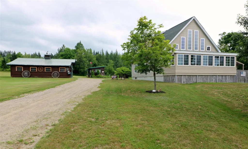 589 Hill Road Dummer NH 03588