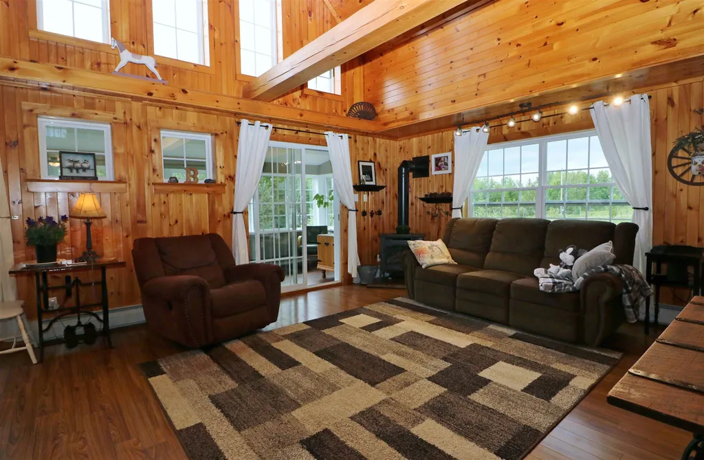 589 Hill Road Dummer NH 03588
