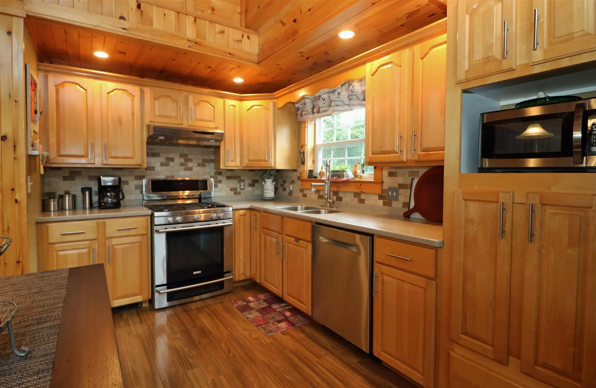 589 Hill Road Dummer NH 03588