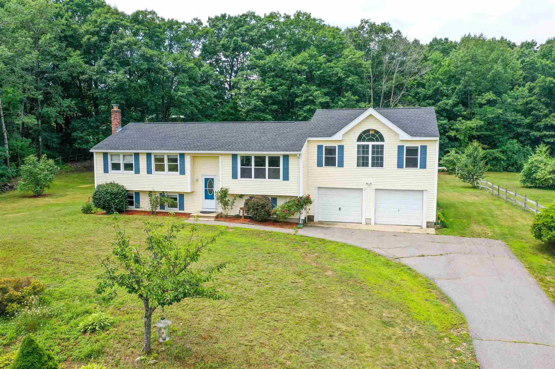 20 Spinnaker Drive Derry NH 03038