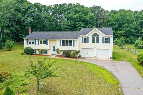 20 Spinnaker Drive Derry NH 03038