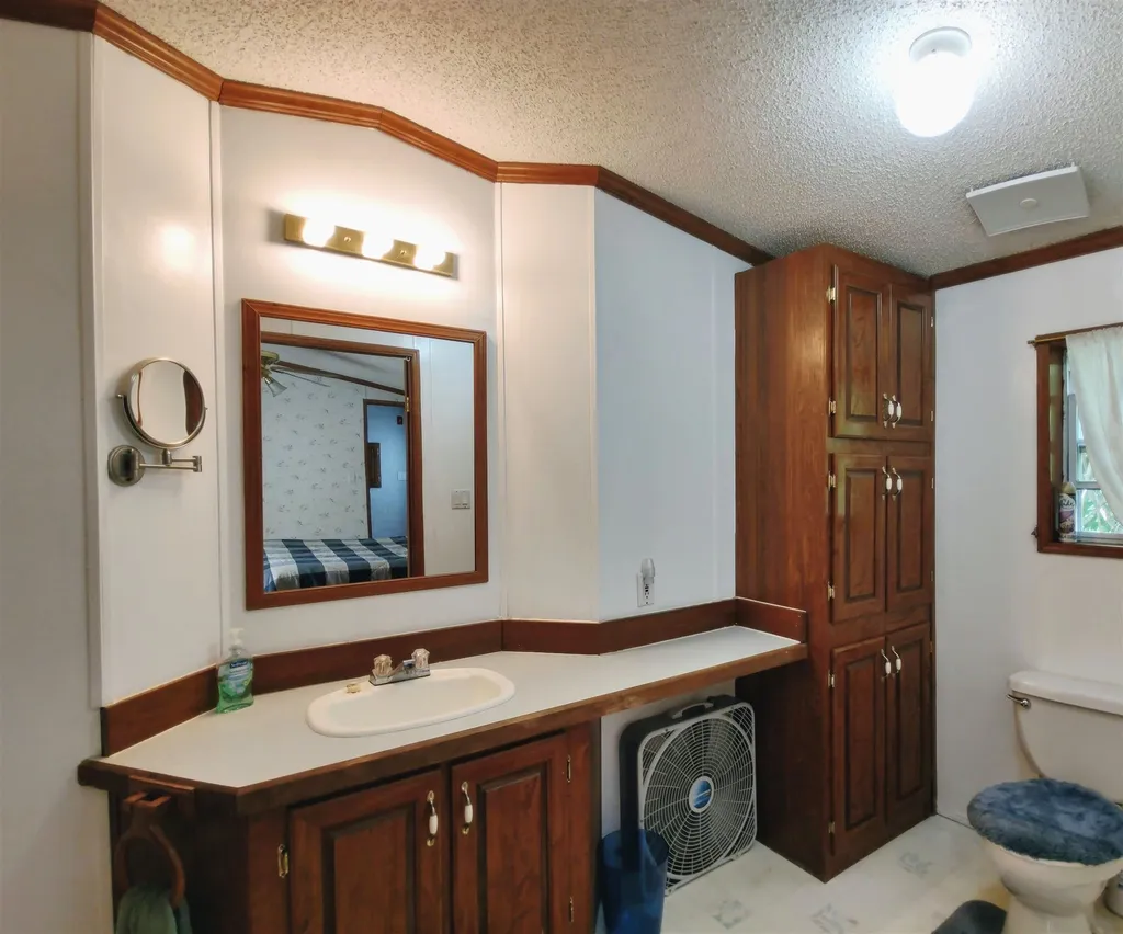 8 Beach Rose Lane North Hampton NH 03862