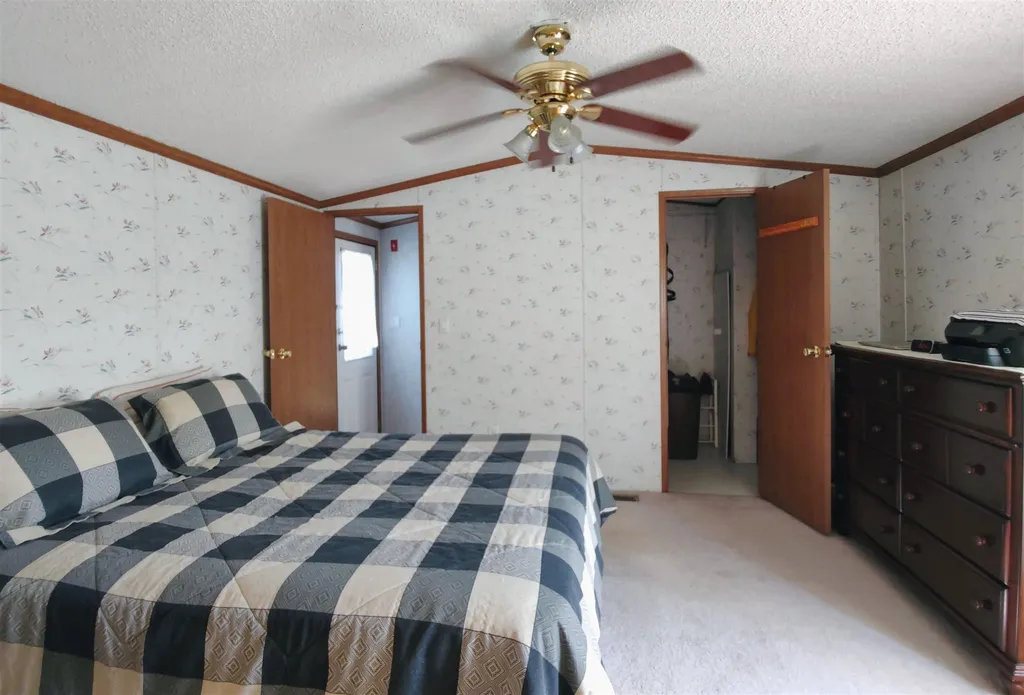 8 Beach Rose Lane North Hampton NH 03862