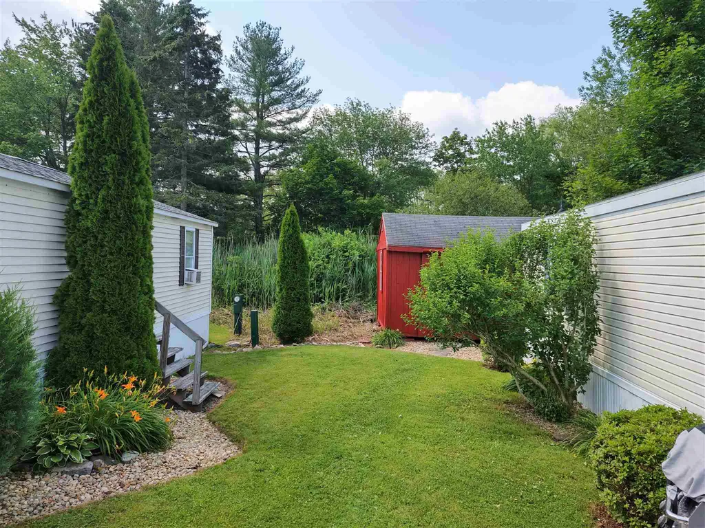 8 Beach Rose Lane North Hampton NH 03862