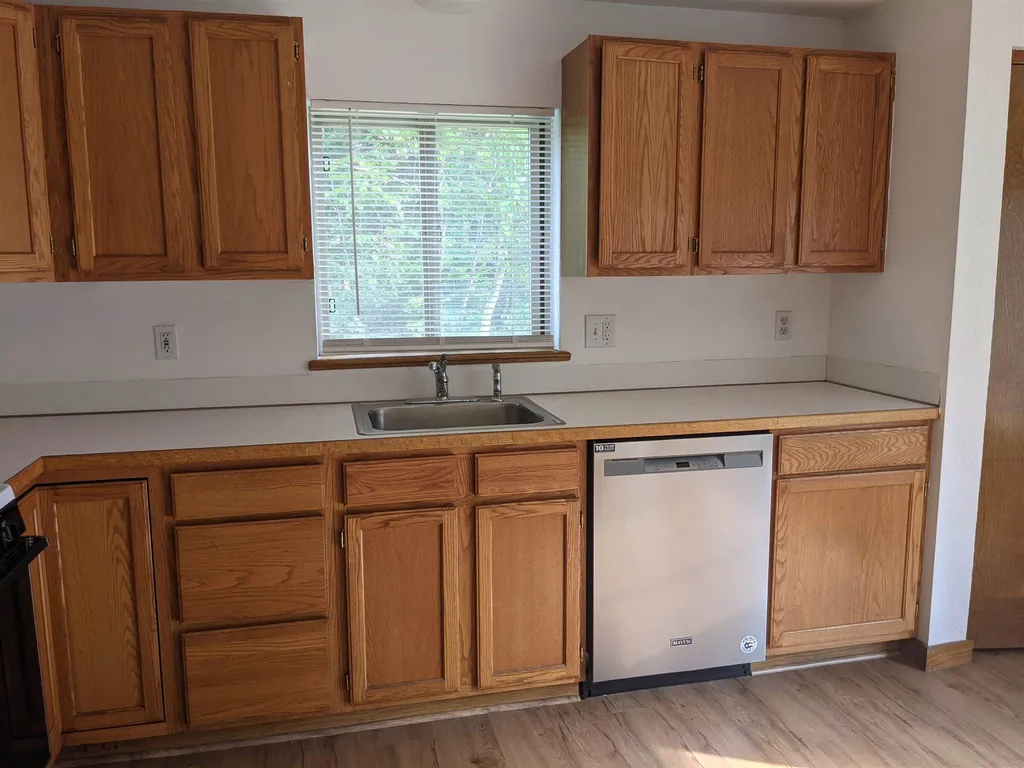 1 Tote Road Sandown NH 03873