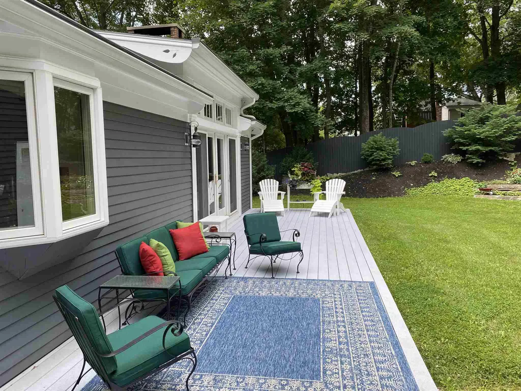 164 Center Street Wolfeboro NH 03894