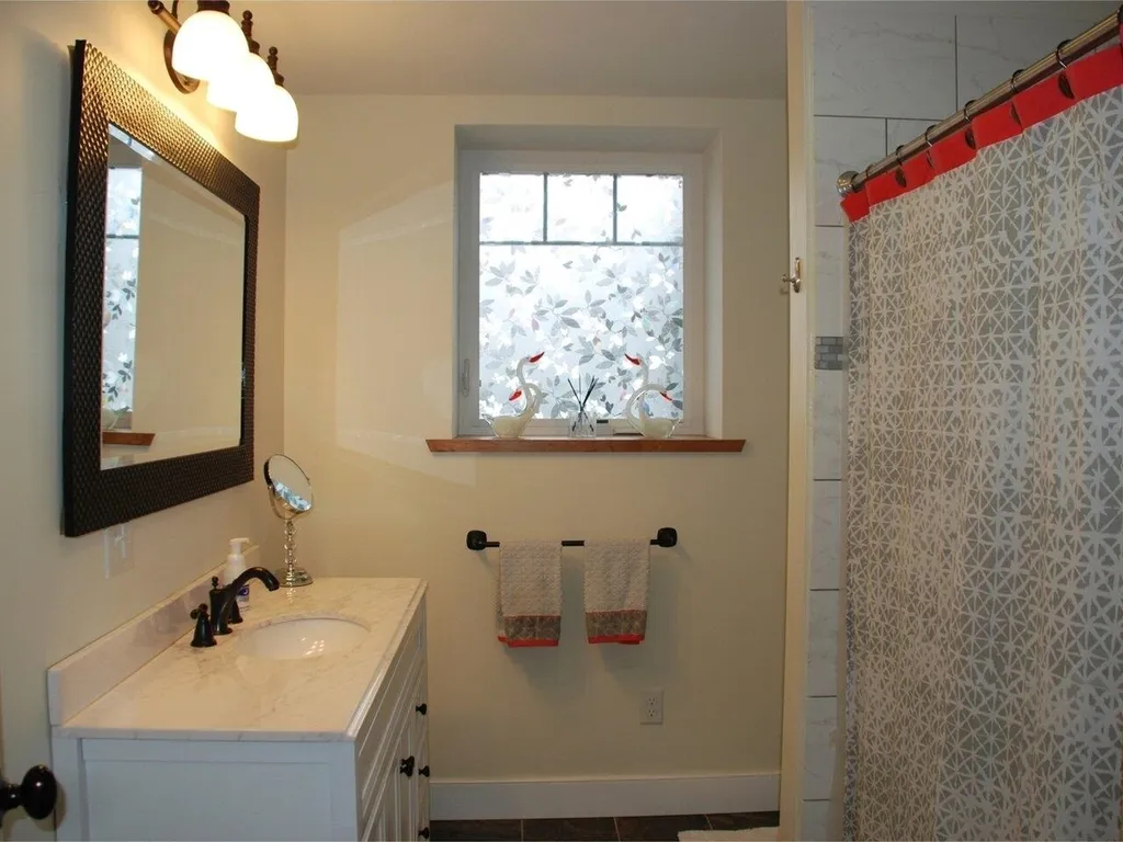 89 Webster Ridge Shelburne VT 05482