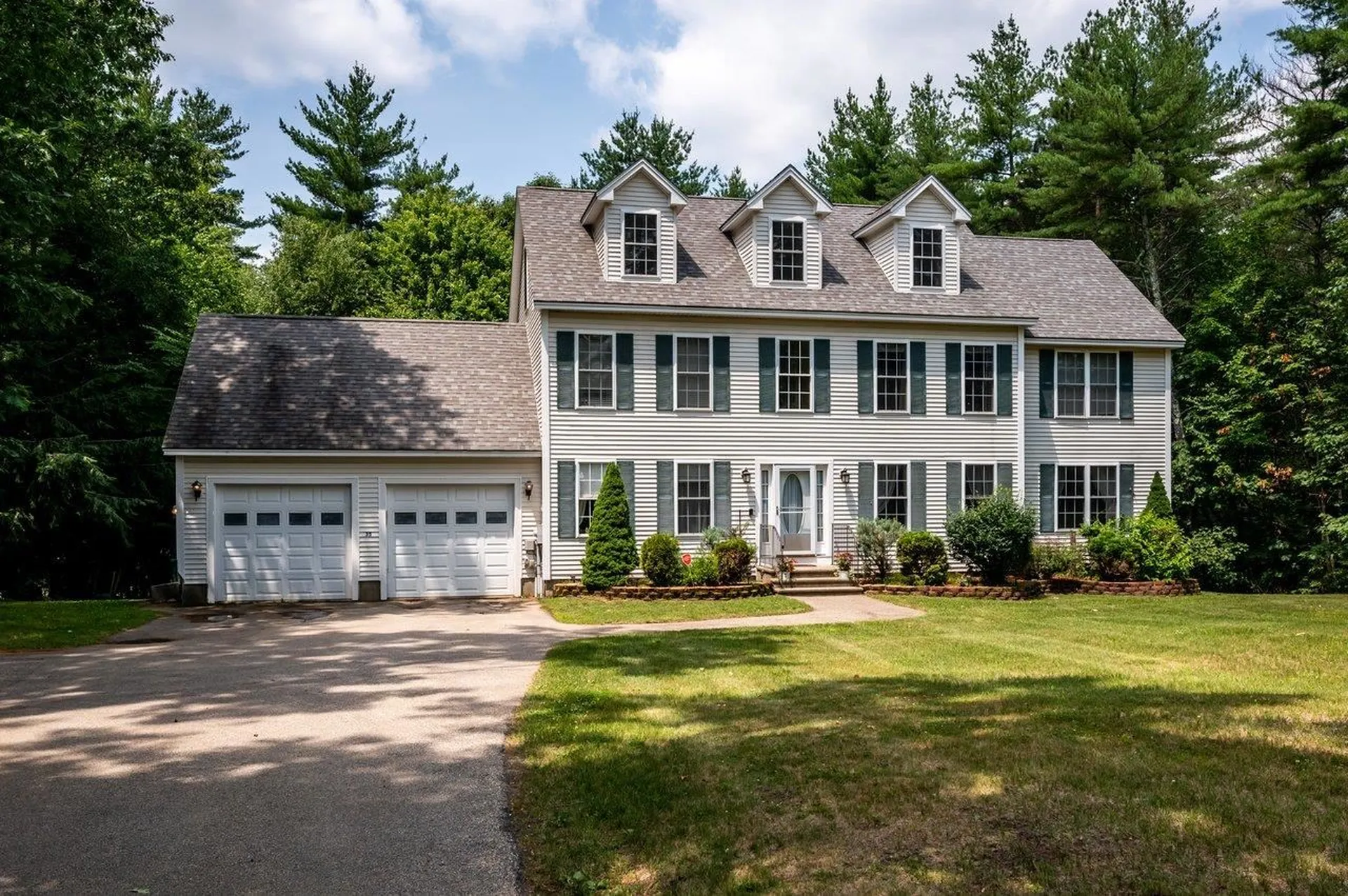 35 Godfrey Lane Fremont NH 03044