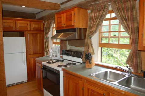 208 Dow Road Washington VT 05675