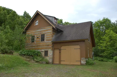 208 Dow Road Washington VT 05675