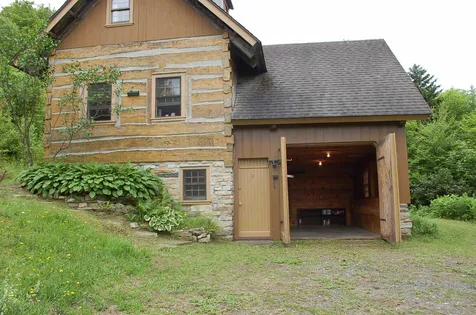 208 Dow Road Washington VT 05675