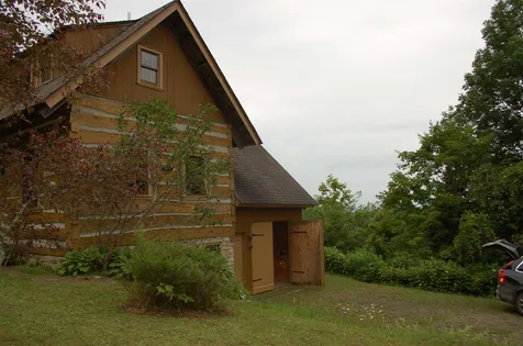 208 Dow Road Washington VT 05675