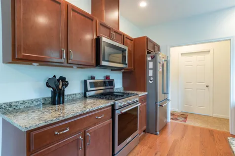 105 Falcon Ridge Road Milford NH 03055