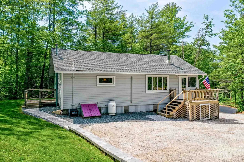407 Birch Hill Road New Durham NH 03855