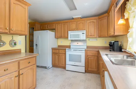 164 Eagle Drive Rochester NH 03868