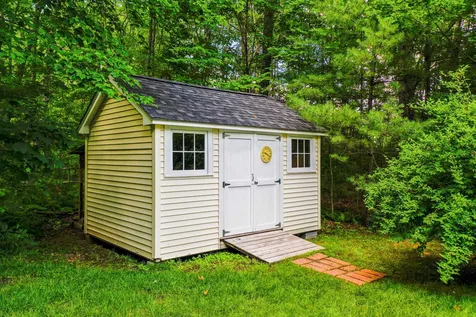 7 Jennifer Drive Concord NH 03301