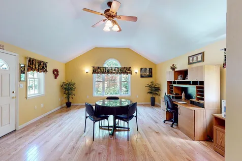 7 Jennifer Drive Concord NH 03301