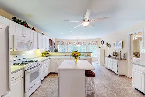 7 Jennifer Drive Concord NH 03301