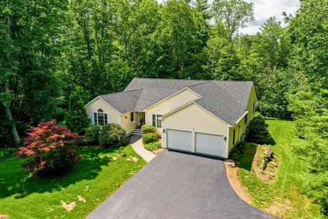 7 Jennifer Drive Concord NH 03301