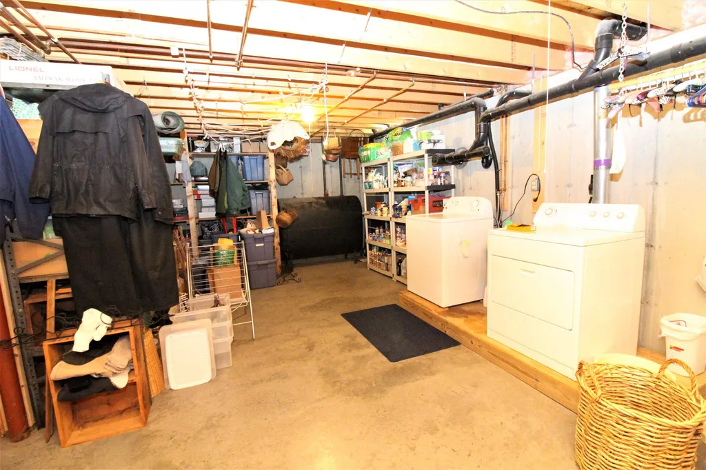 46 Brookmeadow Lane Warner NH 03278-4601