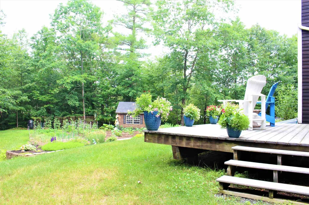 46 Brookmeadow Lane Warner NH 03278-4601