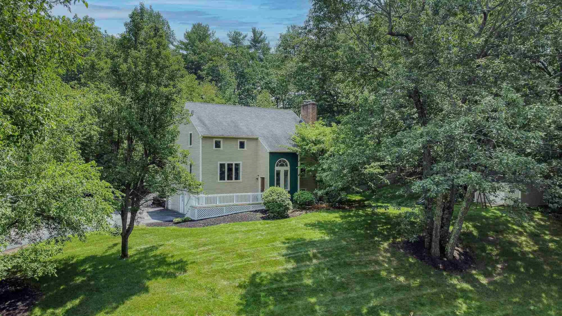 30 Oriole Road Windham NH 03087