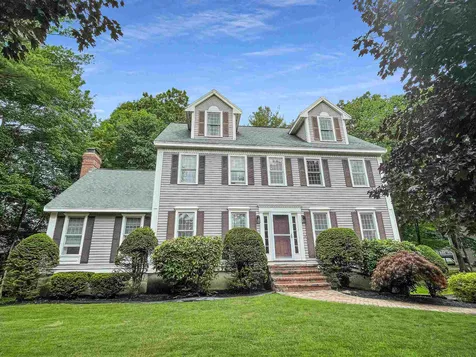 6 Alexander Drive Hampton NH 03842