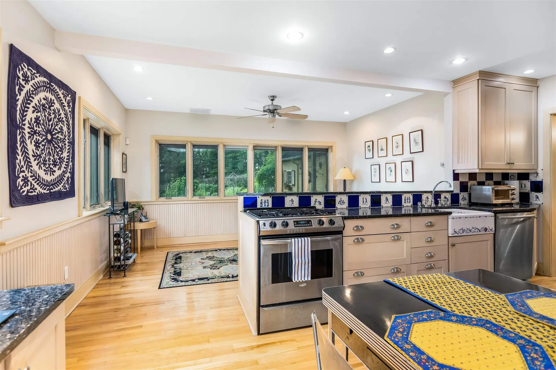 18 Beech Street Burlington VT 05401