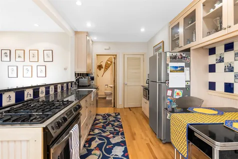 18 Beech Street Burlington VT 05401