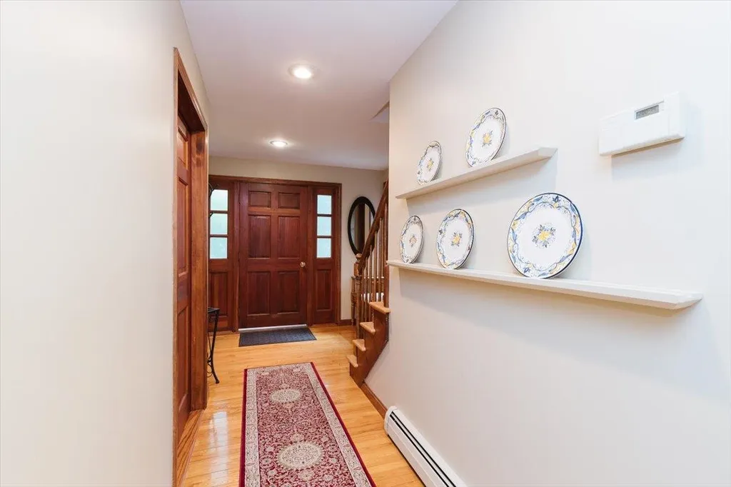 16 River Bend Circle Exeter NH 03833