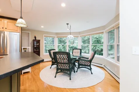 16 River Bend Circle Exeter NH 03833