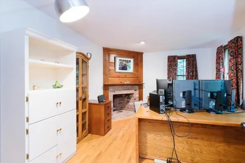 16 River Bend Circle Exeter NH 03833