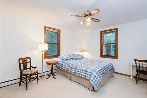 16 River Bend Circle Exeter NH 03833