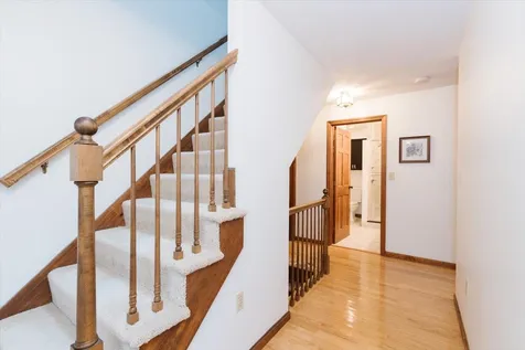 16 River Bend Circle Exeter NH 03833